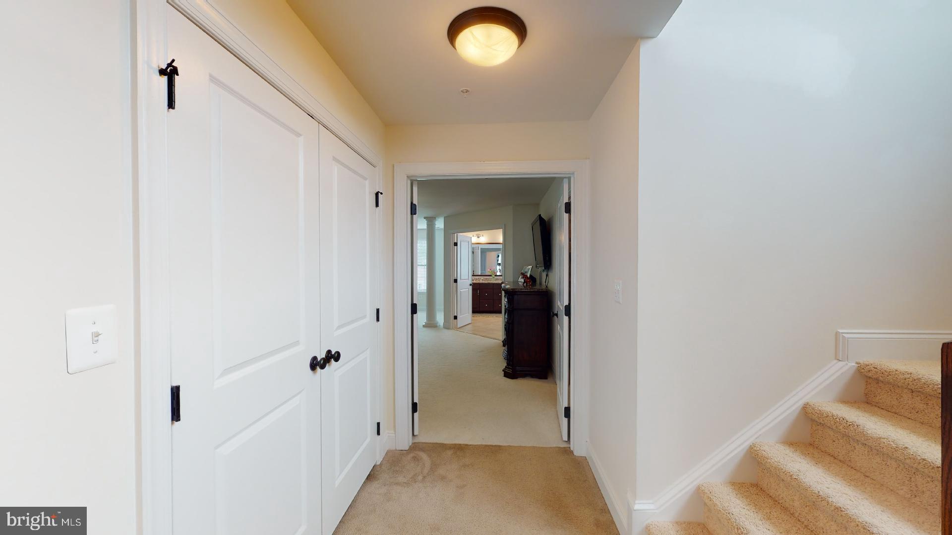 MARLBORO RIDGE - Residential