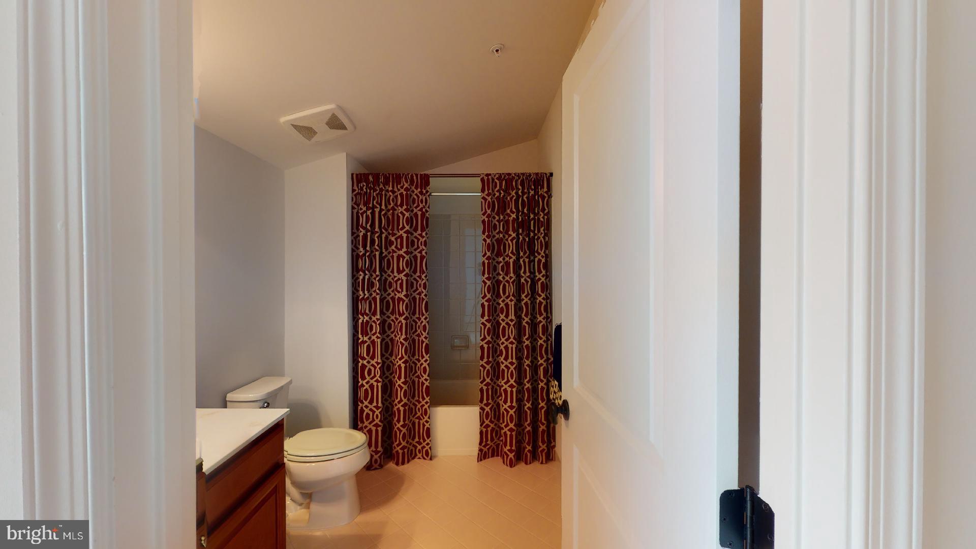 MARLBORO RIDGE - Residential