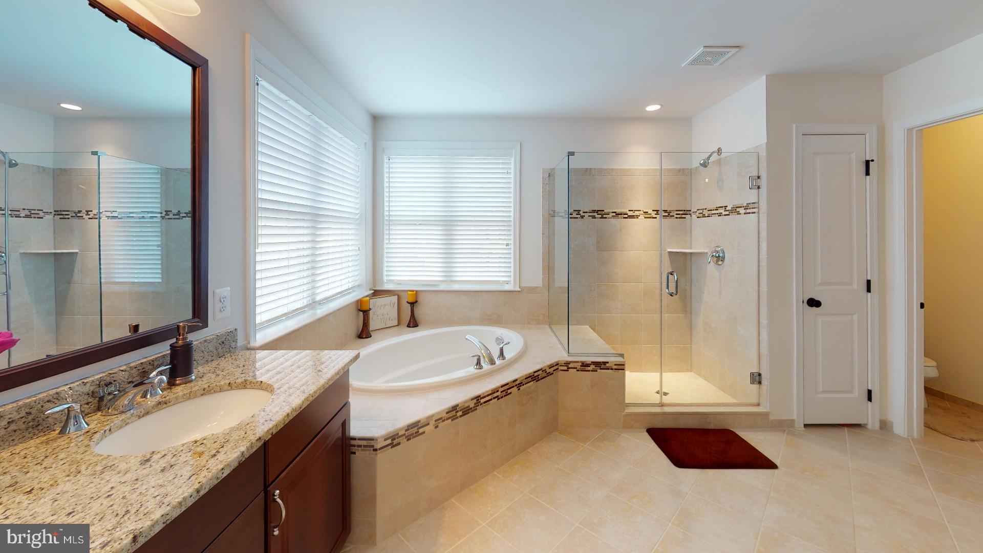 MARLBORO RIDGE - Residential