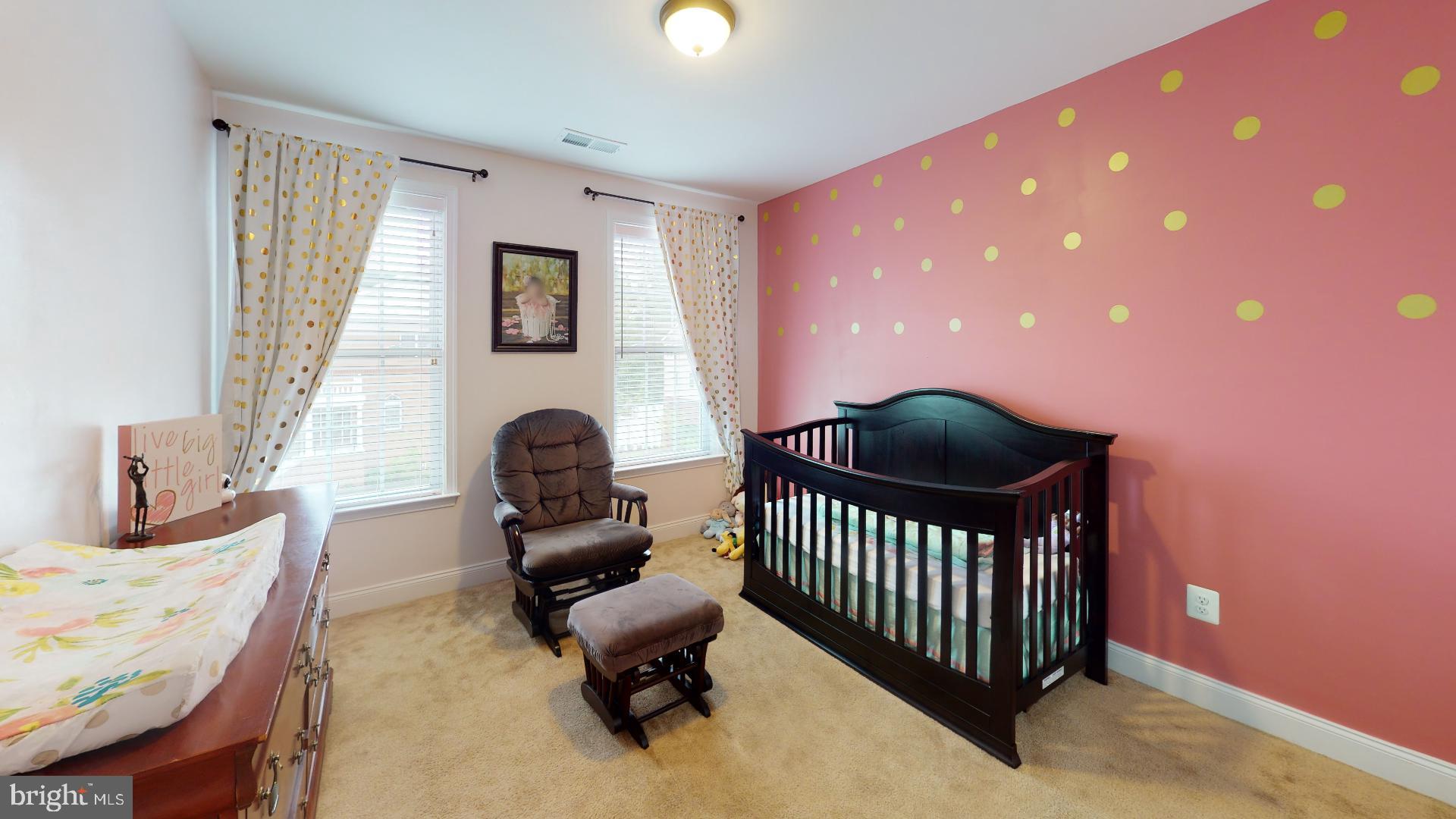 MARLBORO RIDGE - Residential