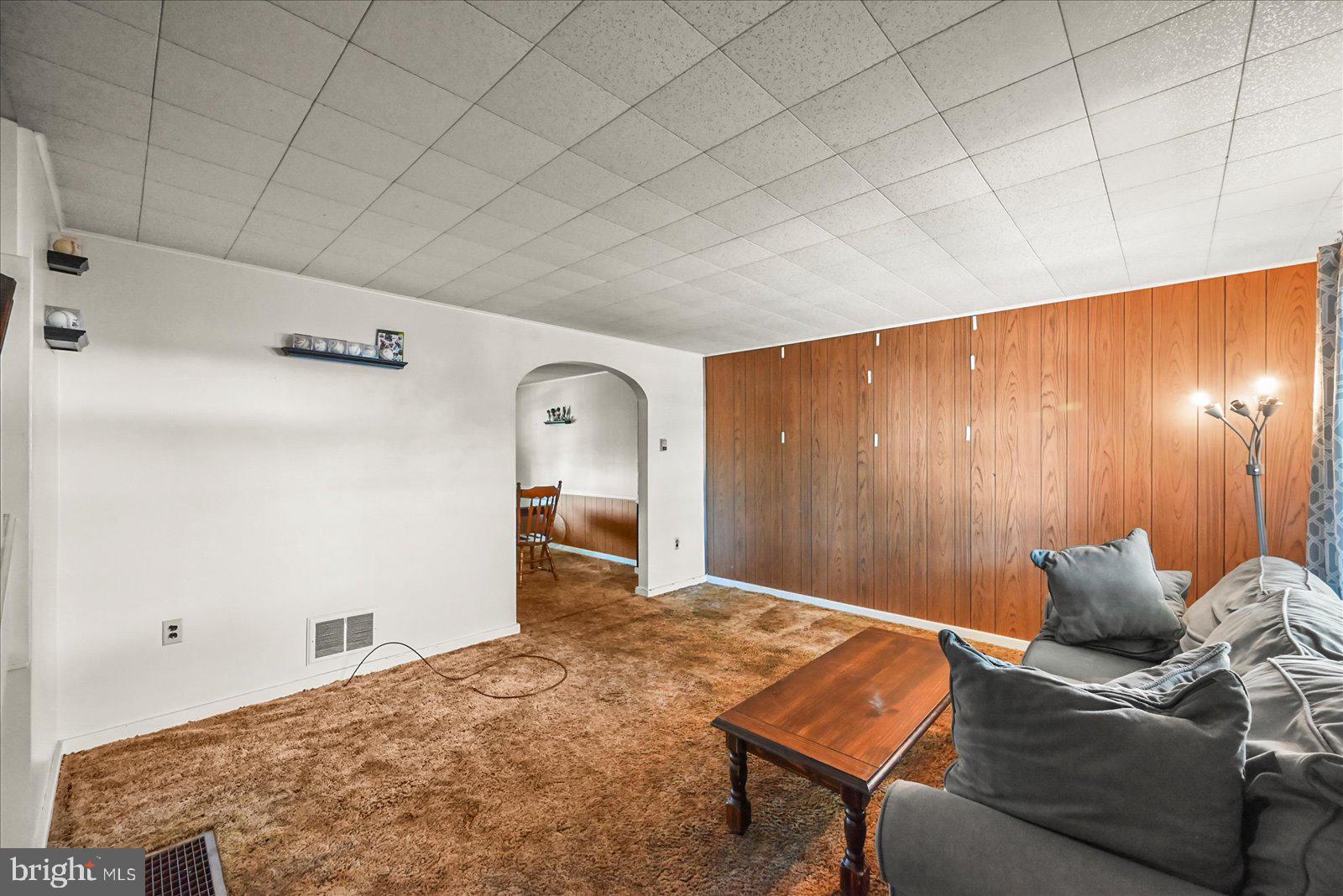 816 WABANK STREET