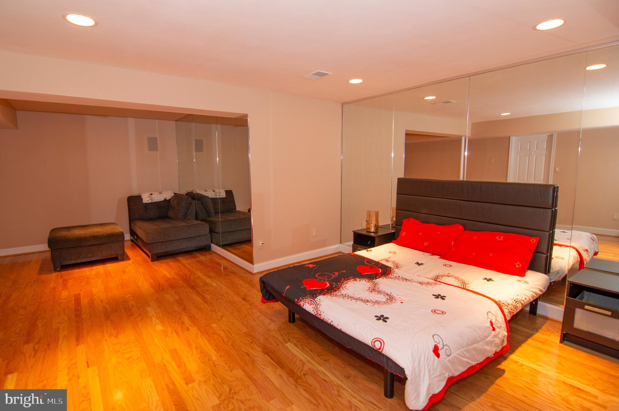 BARRINGTON - Residential