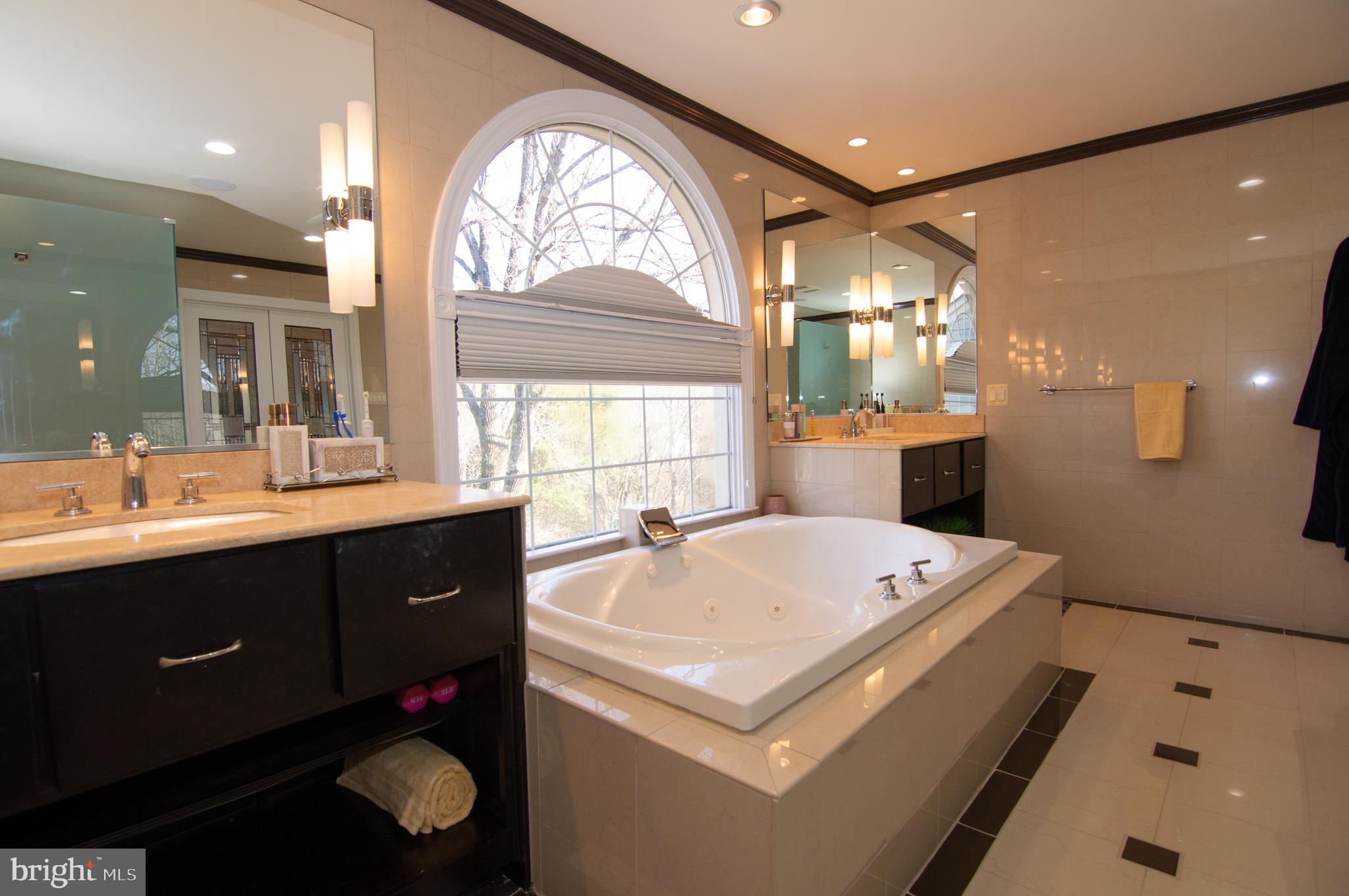 BARRINGTON - Residential