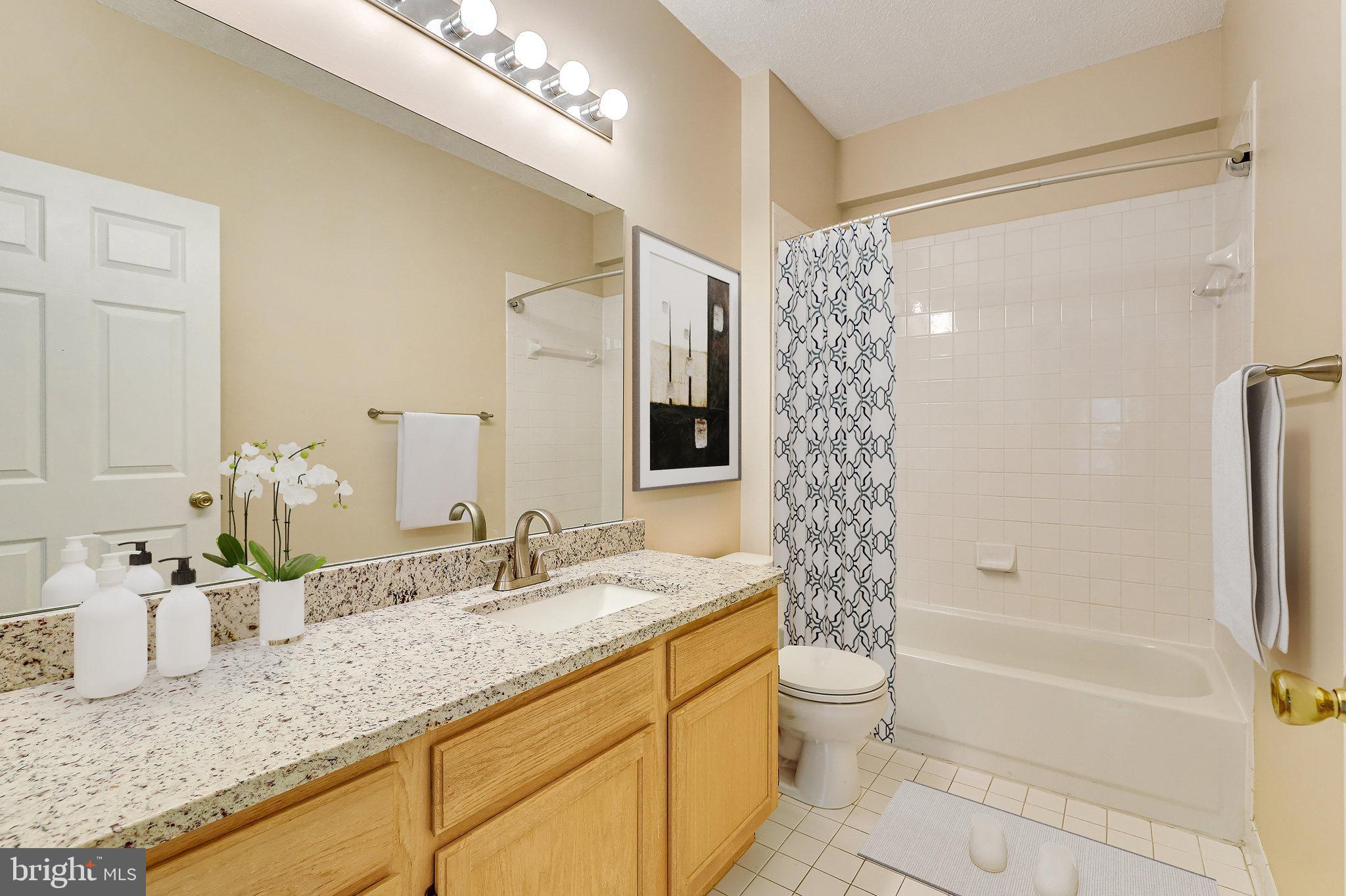 EDGEWATER AT TOWN CENTER - Residential Lease