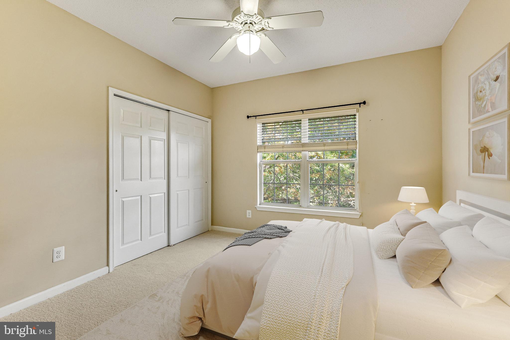 EDGEWATER AT TOWN CENTER - Residential Lease