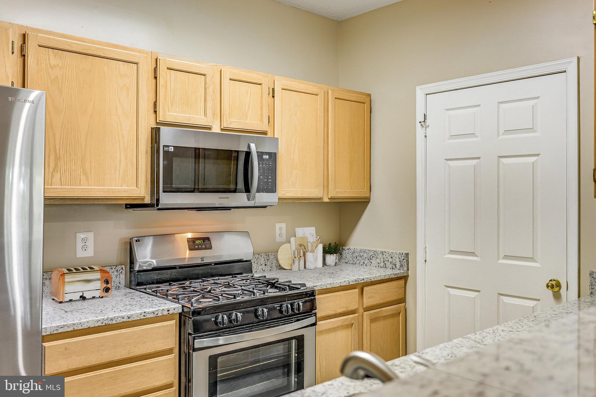 EDGEWATER AT TOWN CENTER - Residential Lease