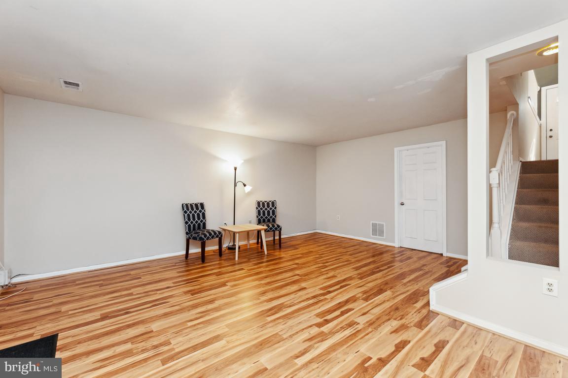 TOWNES OF BURKE - Residential