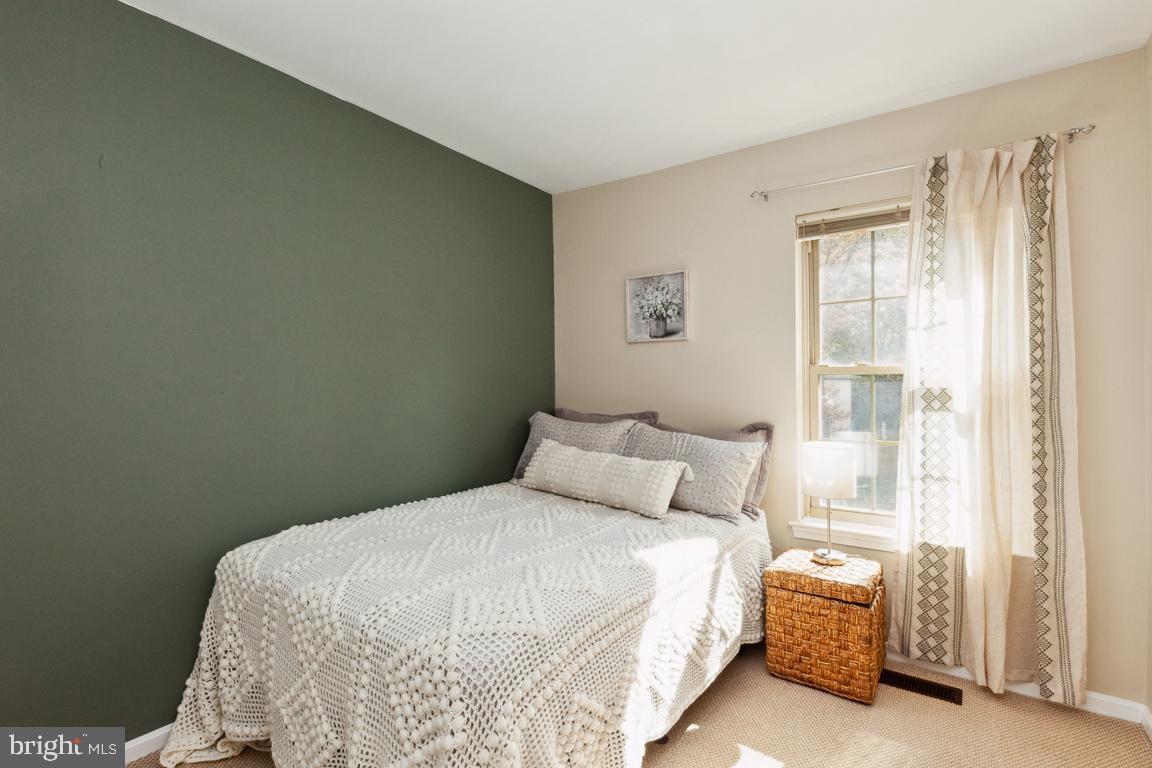 TOWNES OF BURKE - Residential