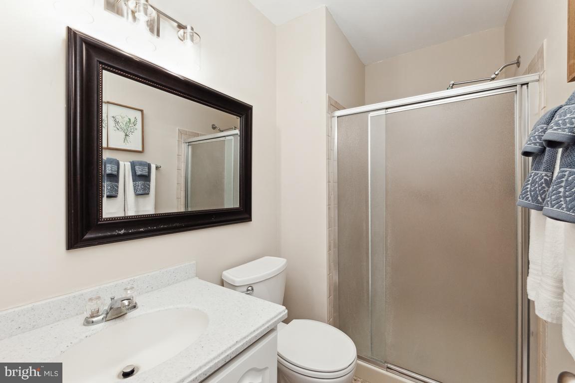 TOWNES OF BURKE - Residential