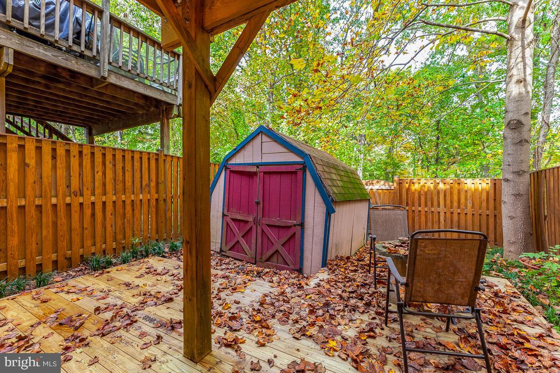 TOWNES OF BURKE - Residential