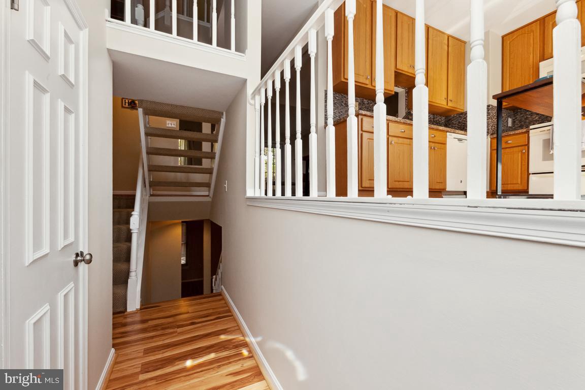 TOWNES OF BURKE - Residential