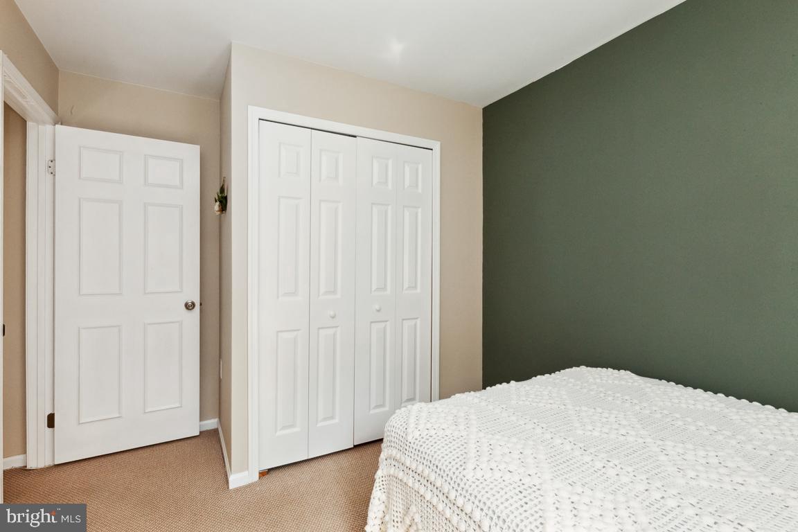 TOWNES OF BURKE - Residential