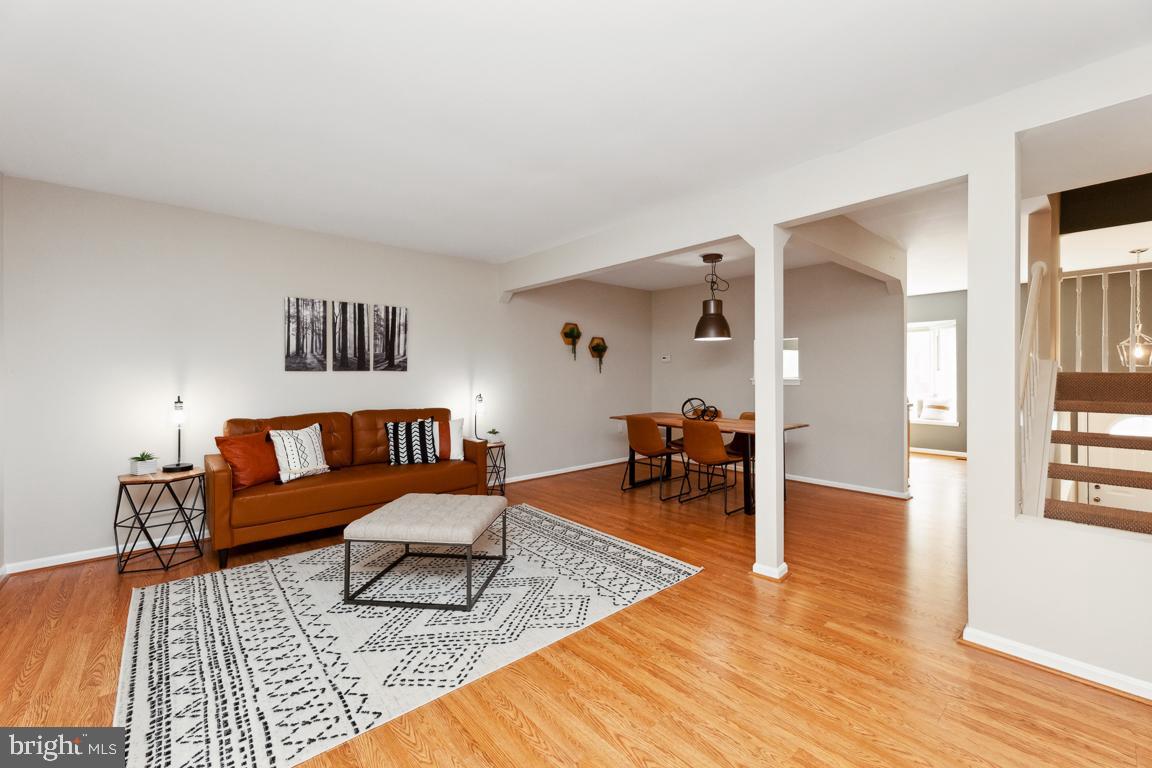 TOWNES OF BURKE - Residential