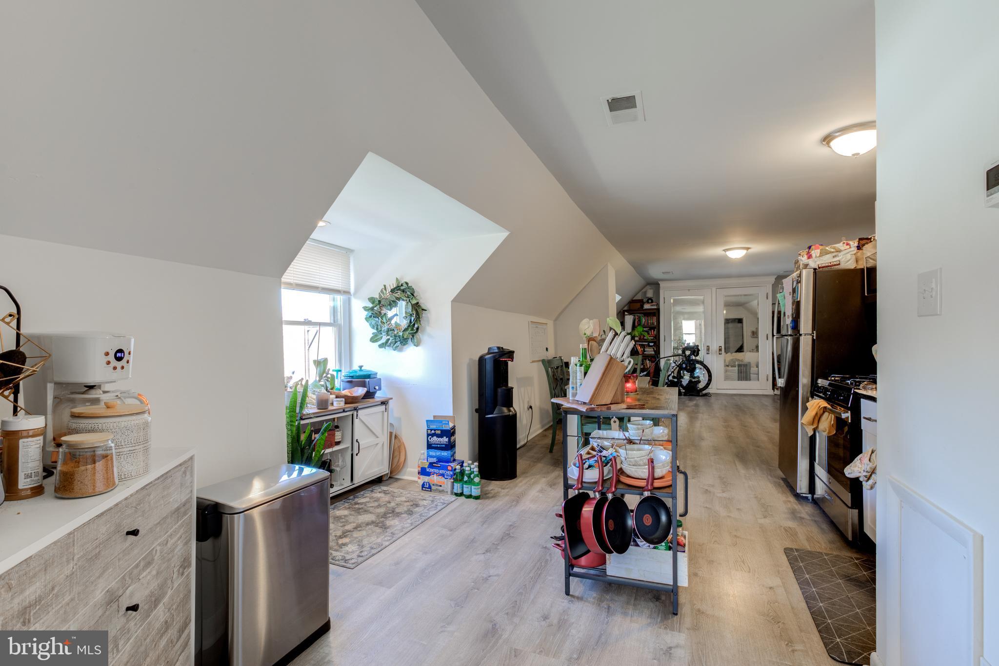 MANAYUNK - Residential Lease