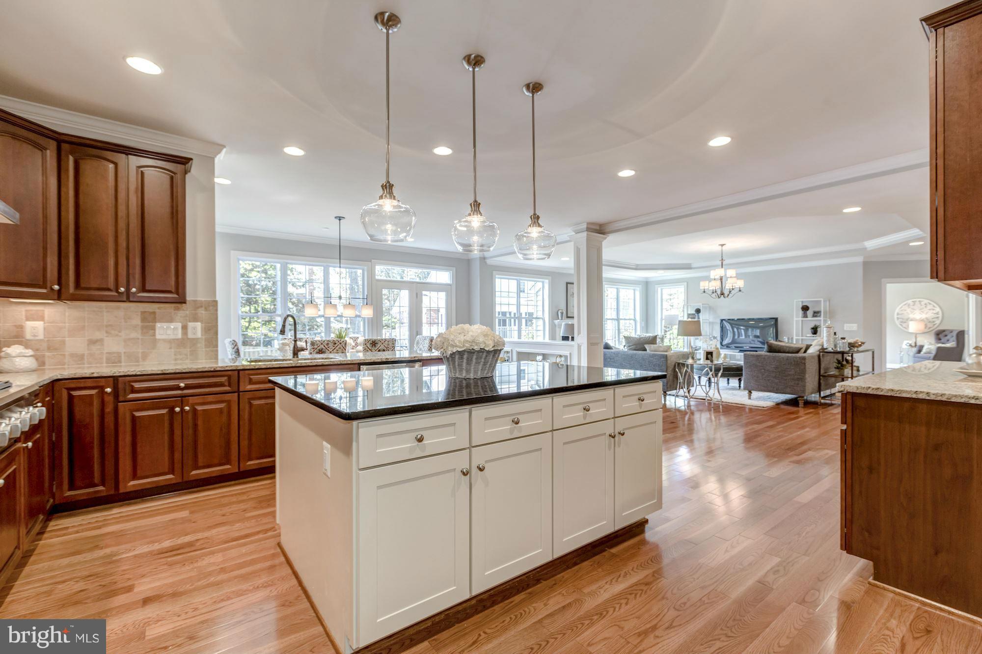 PROVIDENCE FOREST - Residential