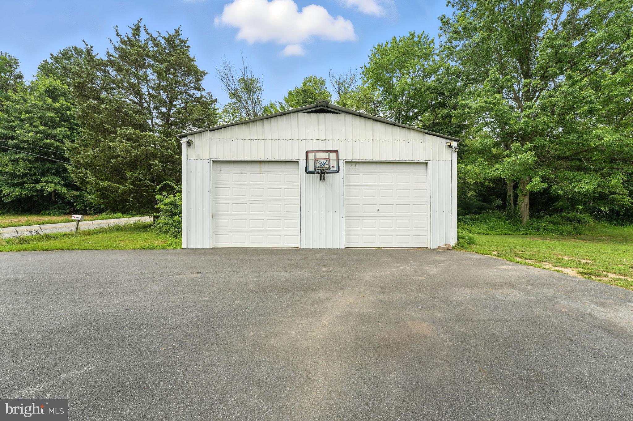 194 HILLTOP ROAD