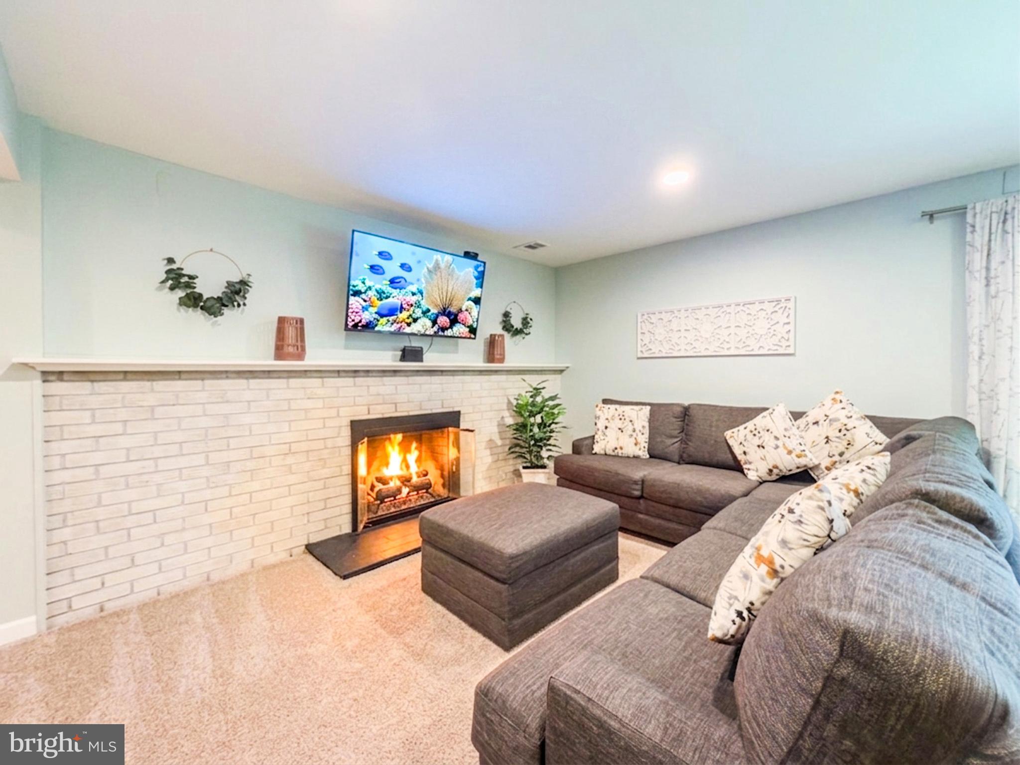SPRINGBROOK VILLAGE - Residential