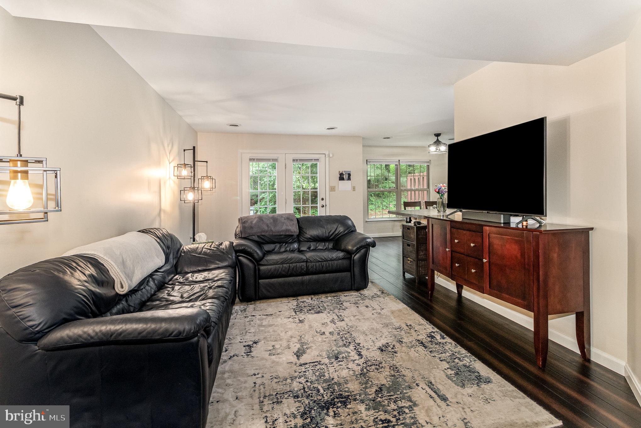 1286 TIMBER VIEW DRIVE