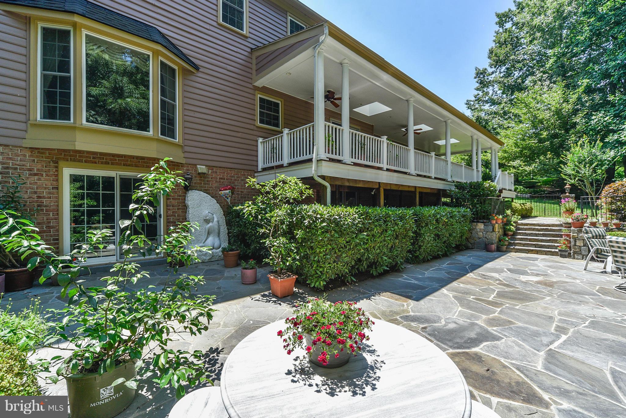 THE PALISADES - Residential