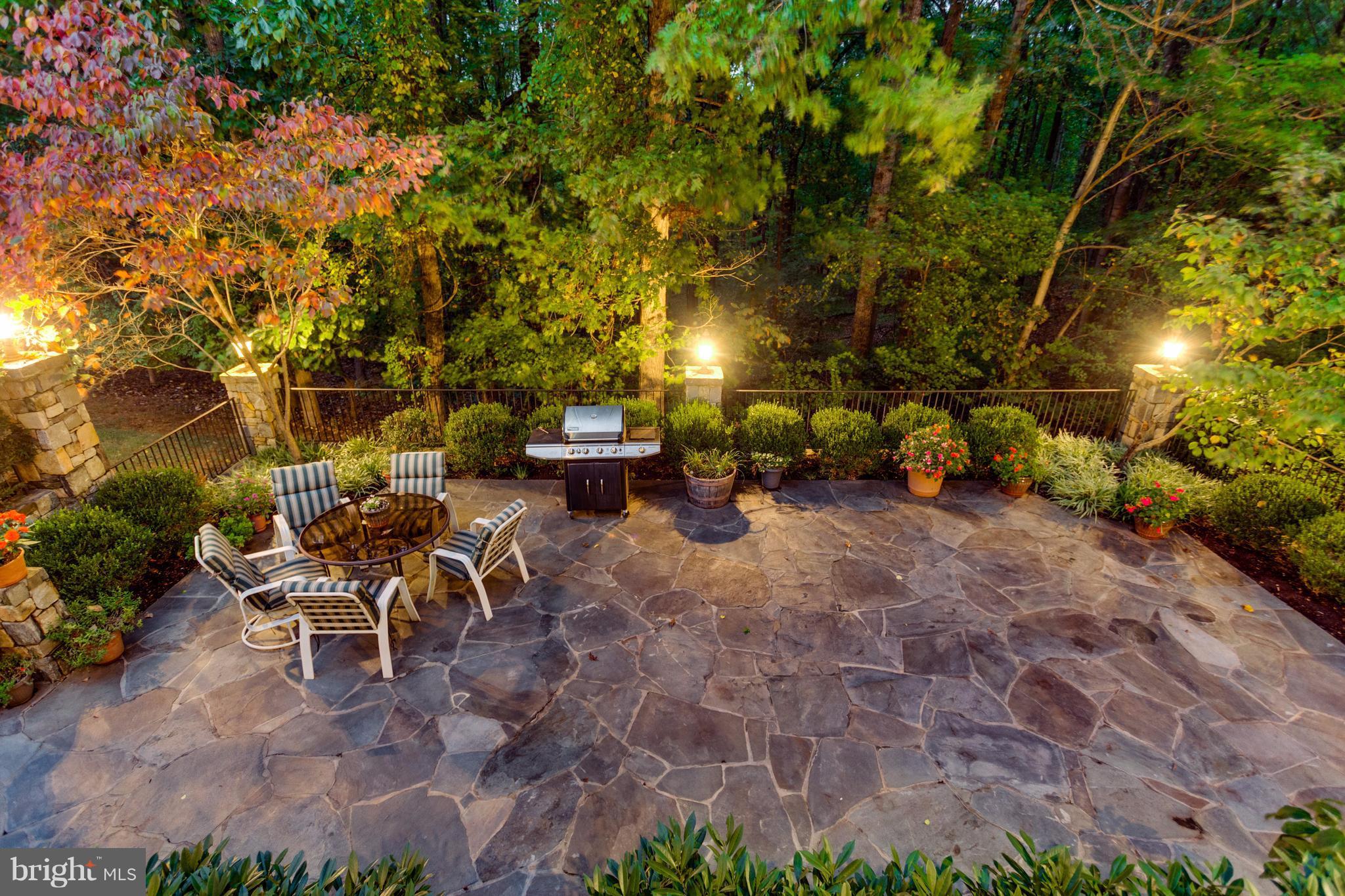 THE PALISADES - Residential