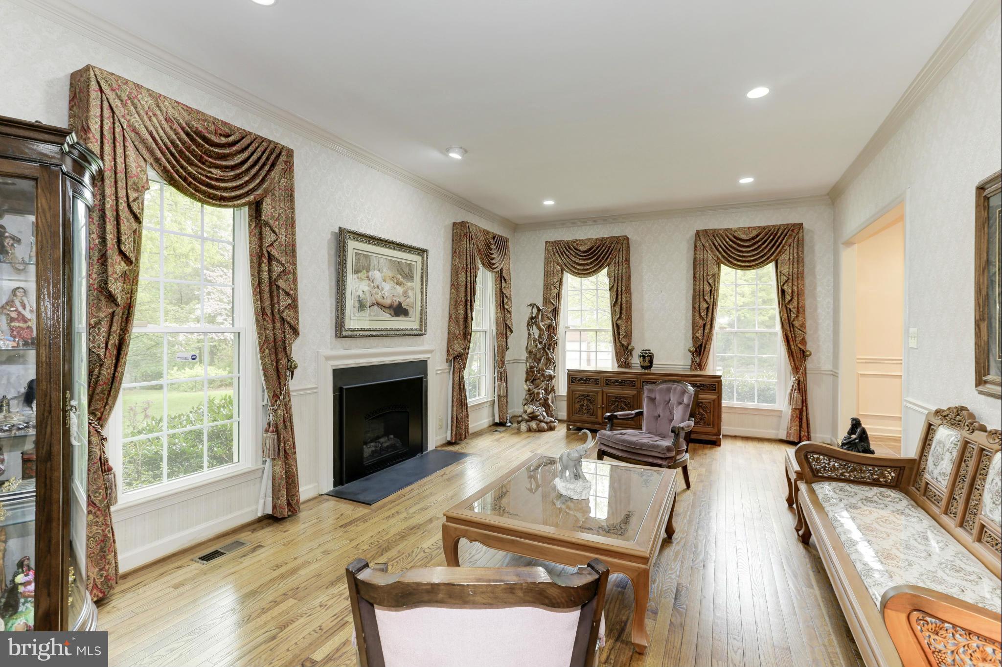 THE PALISADES - Residential