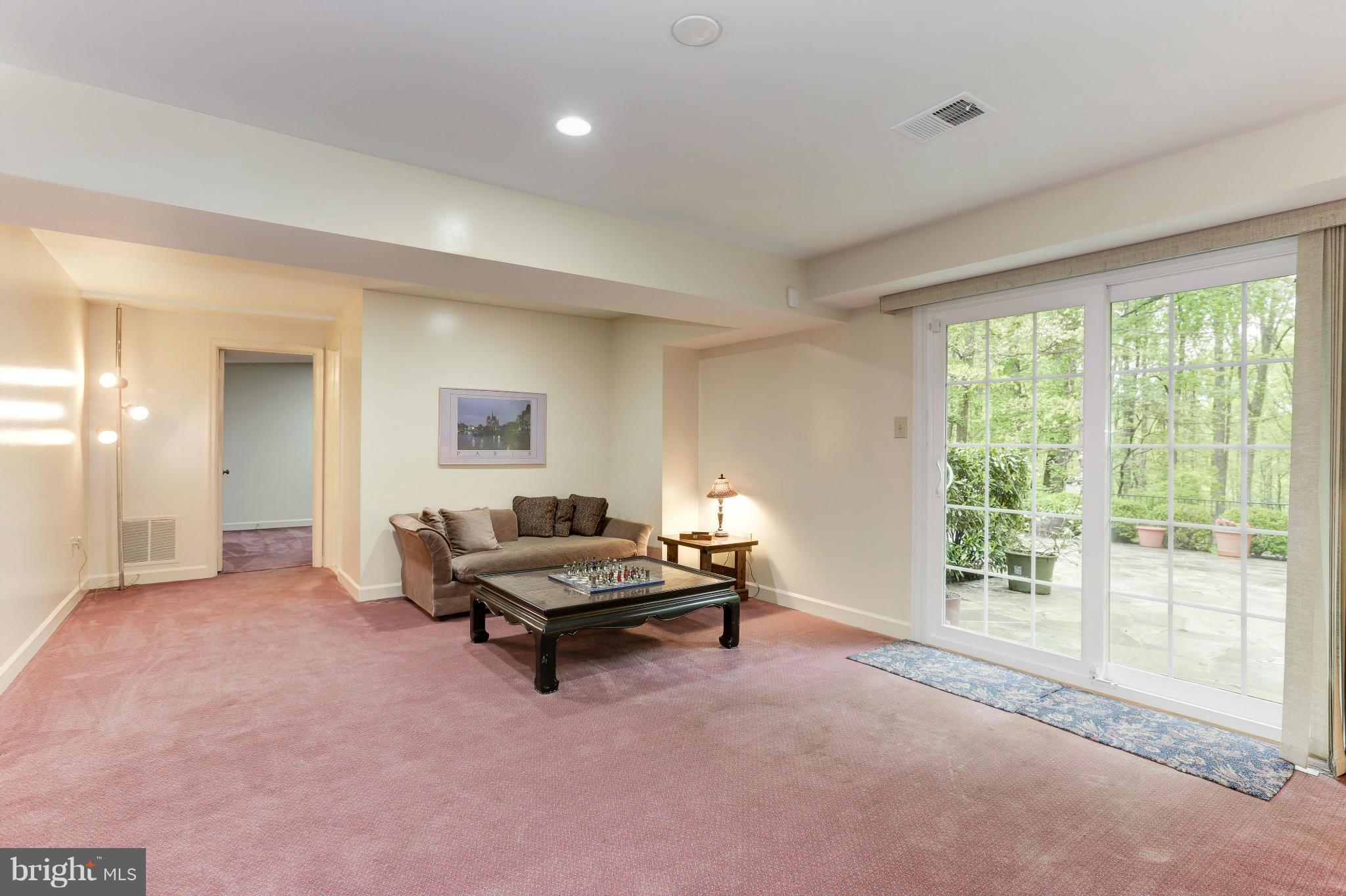 THE PALISADES - Residential