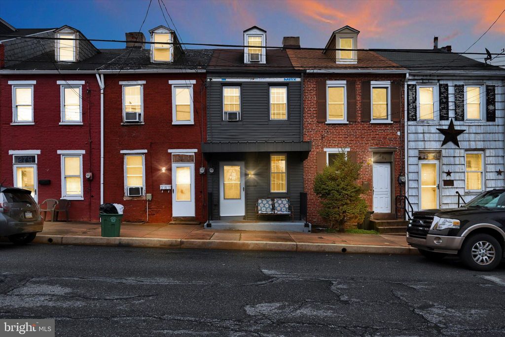 Photo of 283 S 5th Street, Columbia, PA 17512 (MLS # PALA2045260)