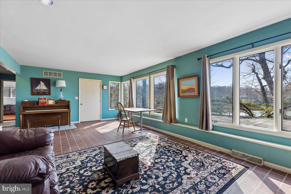 GREAT OAK ESTATES - Residential