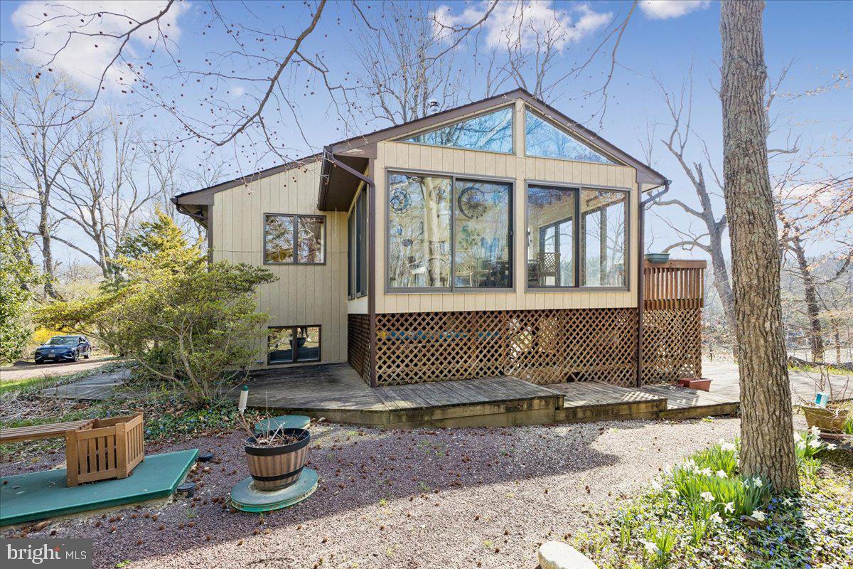 10087 JOHN CARVILL ROAD