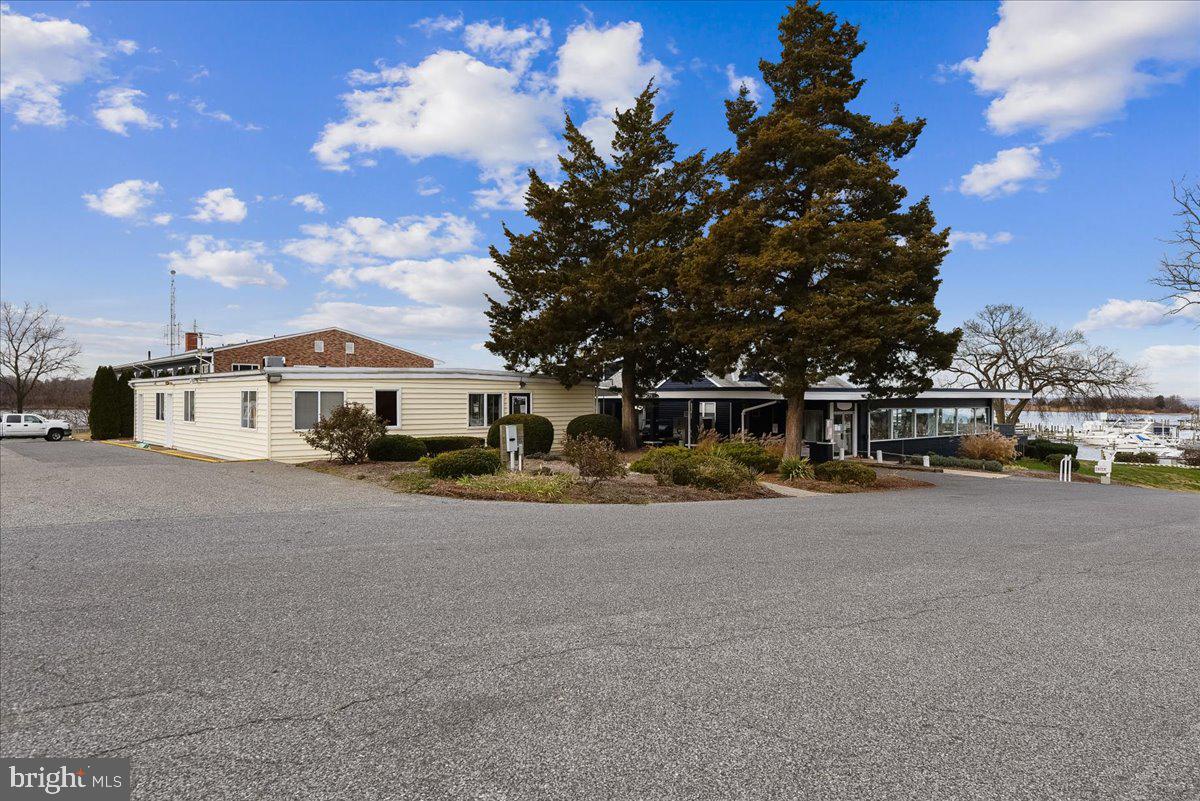 GREAT OAK ESTATES - Residential