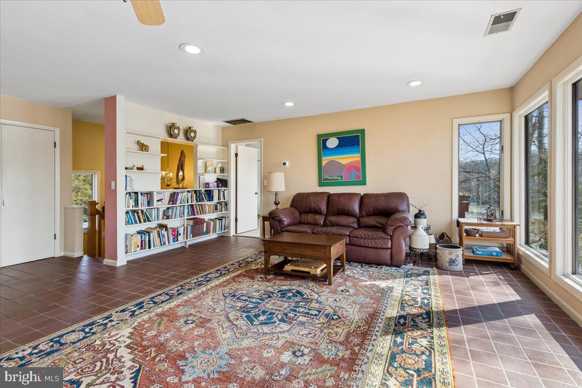 GREAT OAK ESTATES - Residential