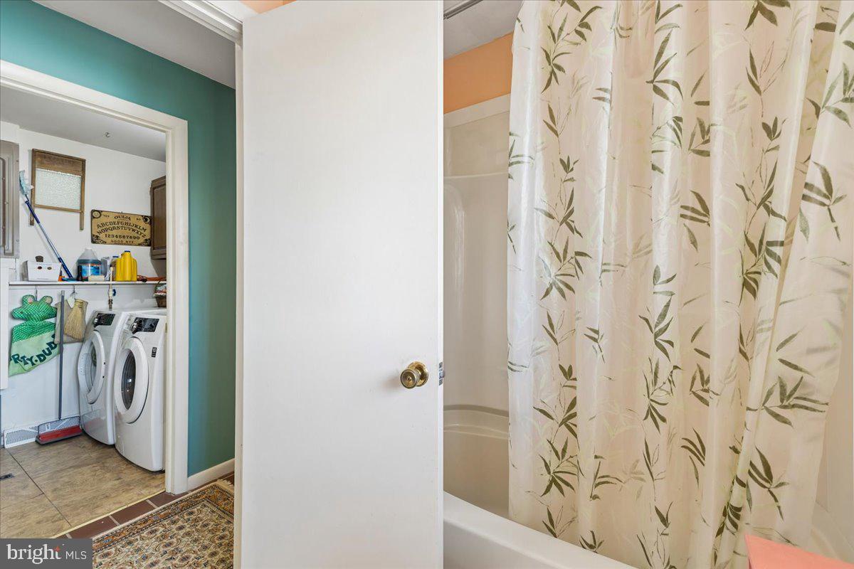 GREAT OAK ESTATES - Residential