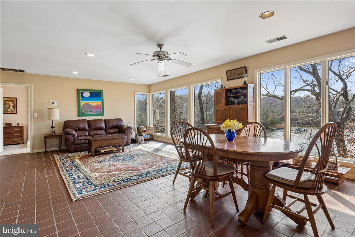 GREAT OAK ESTATES - Residential