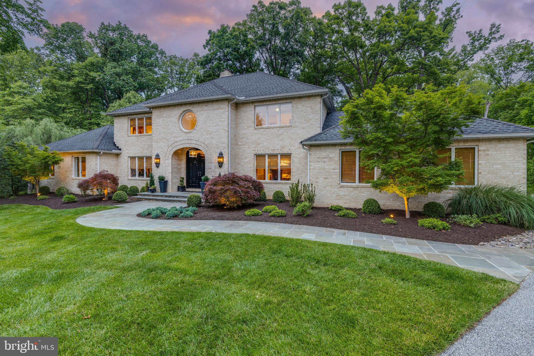 RUXTON HILL - Residential