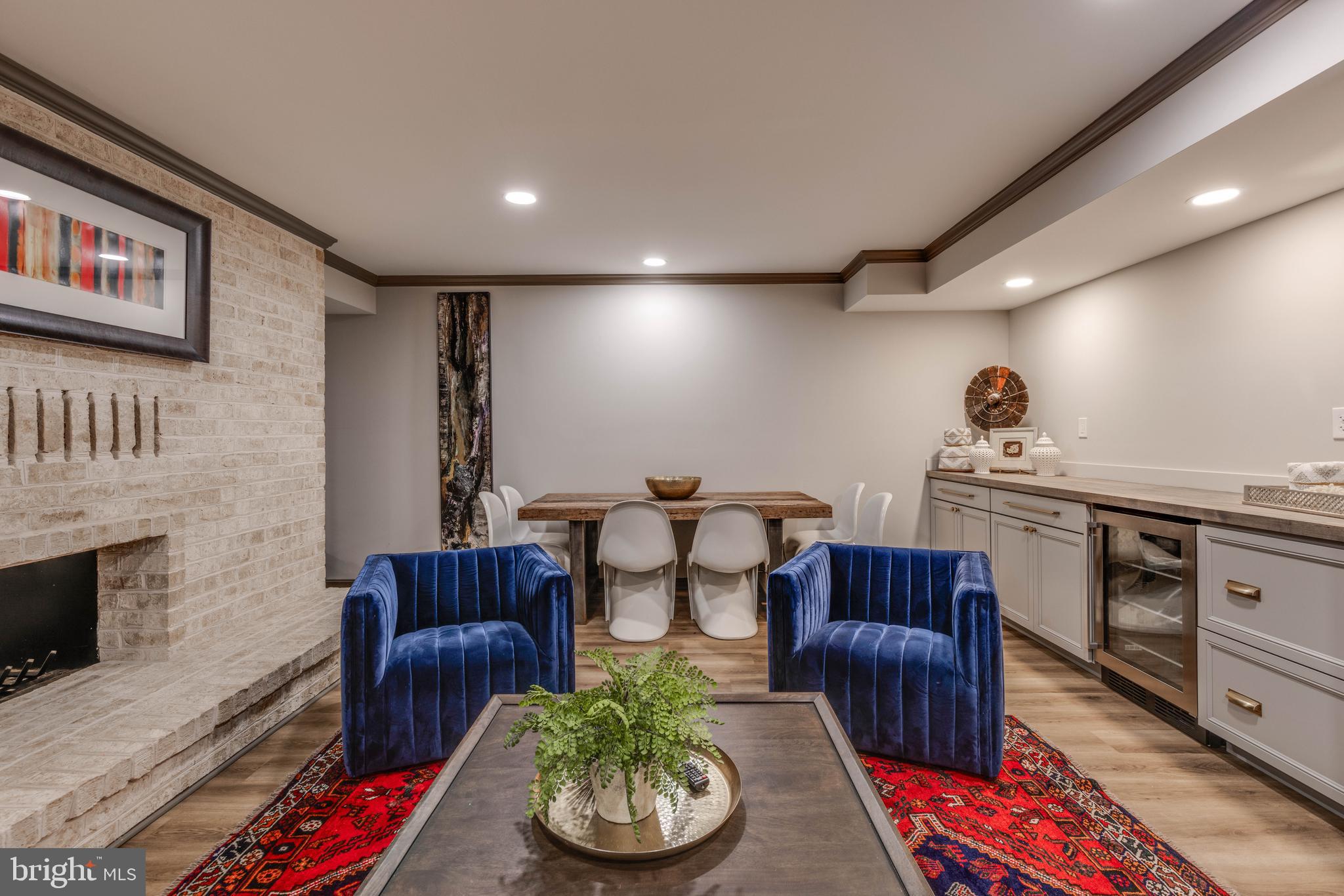 RUXTON HILL - Residential