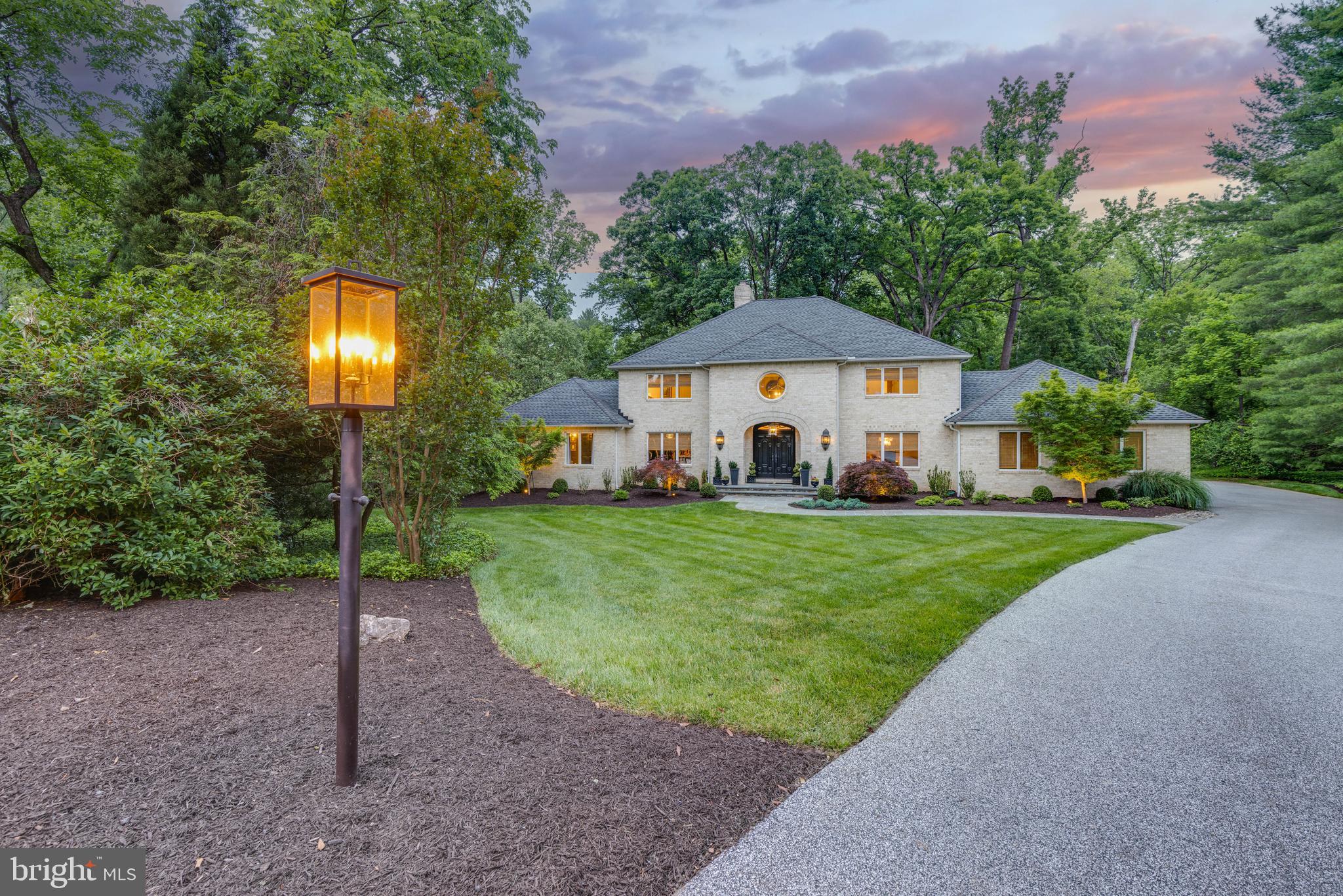 RUXTON HILL - Residential