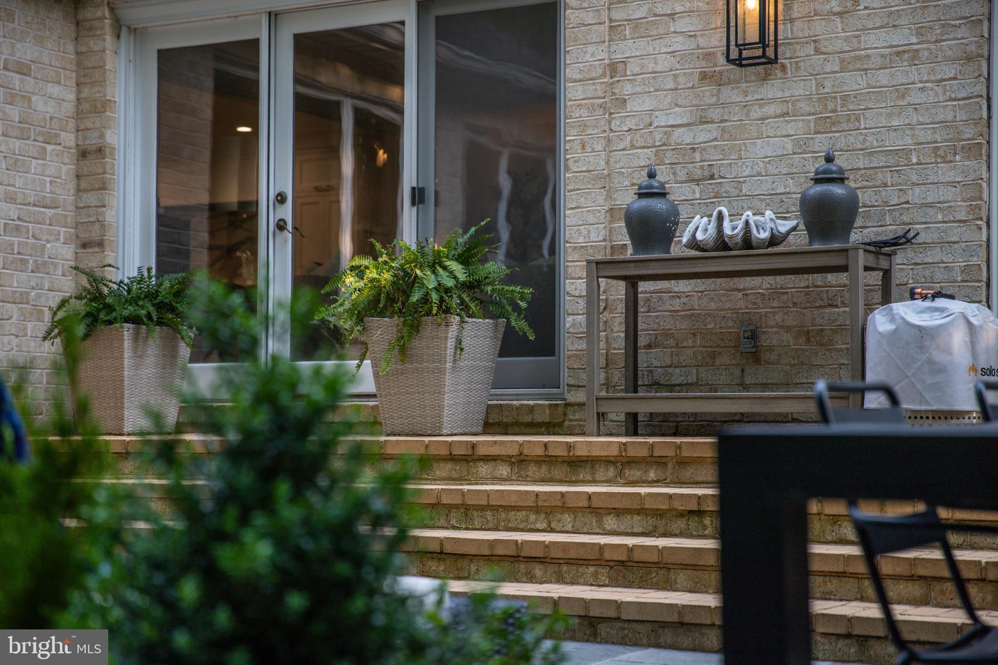 RUXTON HILL - Residential