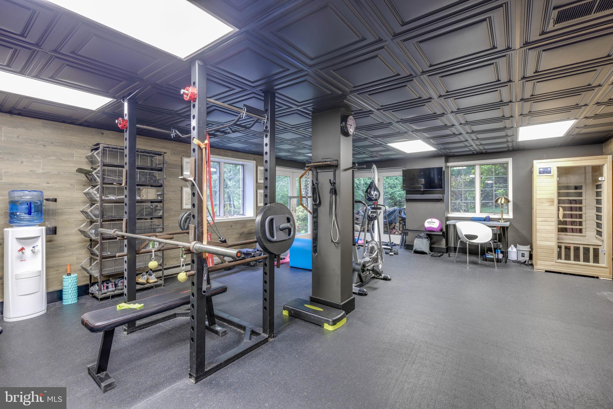 RUXTON HILL - Residential