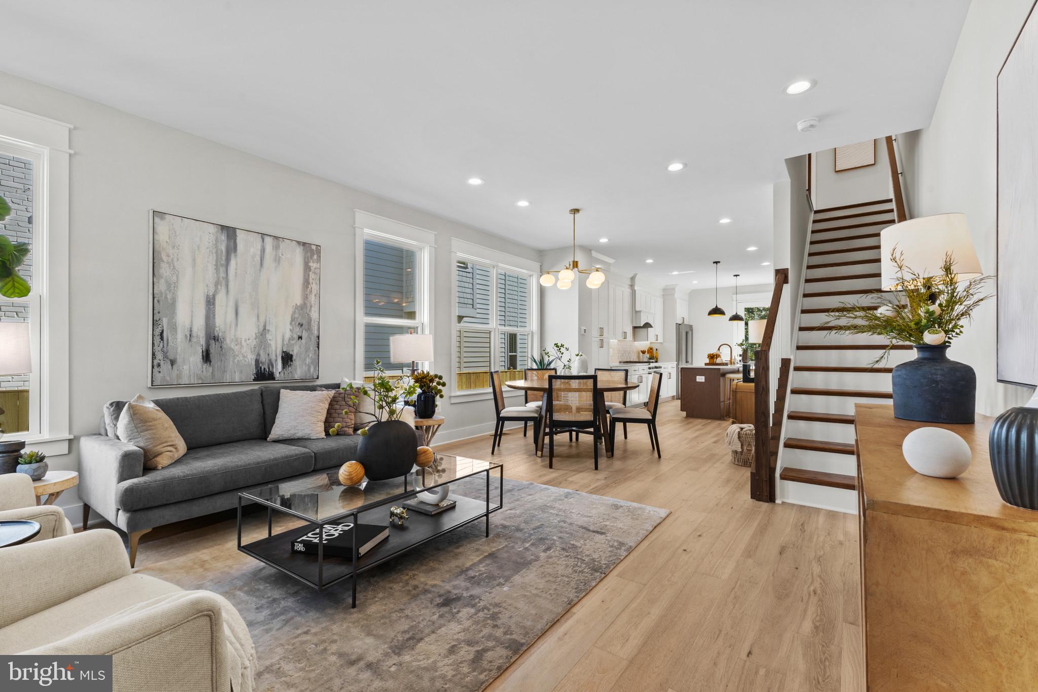 103A E OXFORD AVENUE