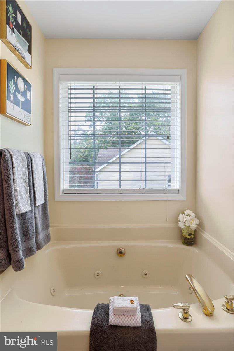 BRIAR RUN - Residential