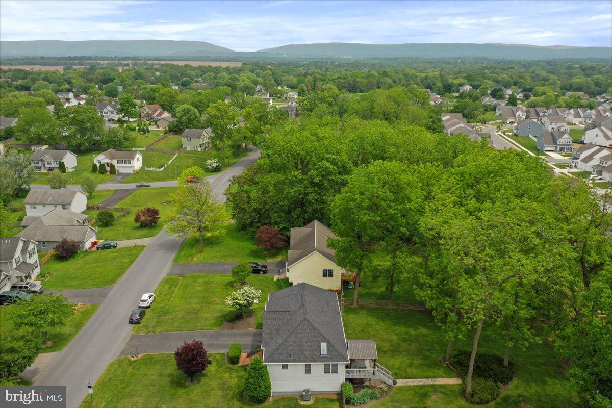 BRIAR RUN - Residential