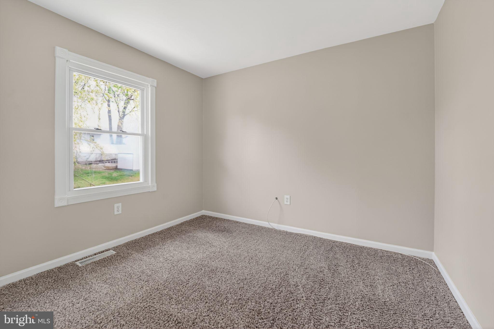 MAPLE RIDGE - Residential