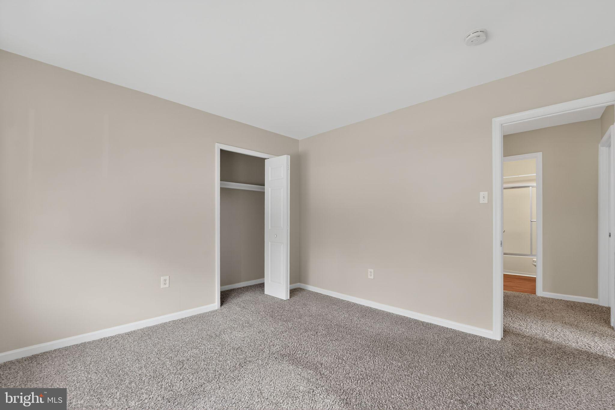 MAPLE RIDGE - Residential