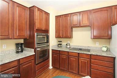 CRESTMONT TOWNHOUSES - Residential Lease