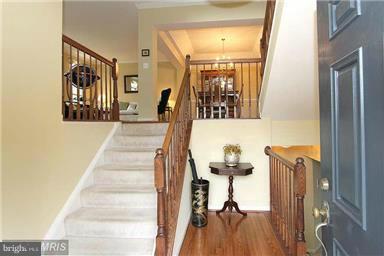 CRESTMONT TOWNHOUSES - Residential Lease