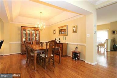CRESTMONT TOWNHOUSES - Residential Lease