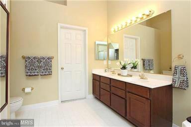 CRESTMONT TOWNHOUSES - Residential Lease