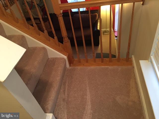 WOODVIEW VILLAGE WEST - Residential