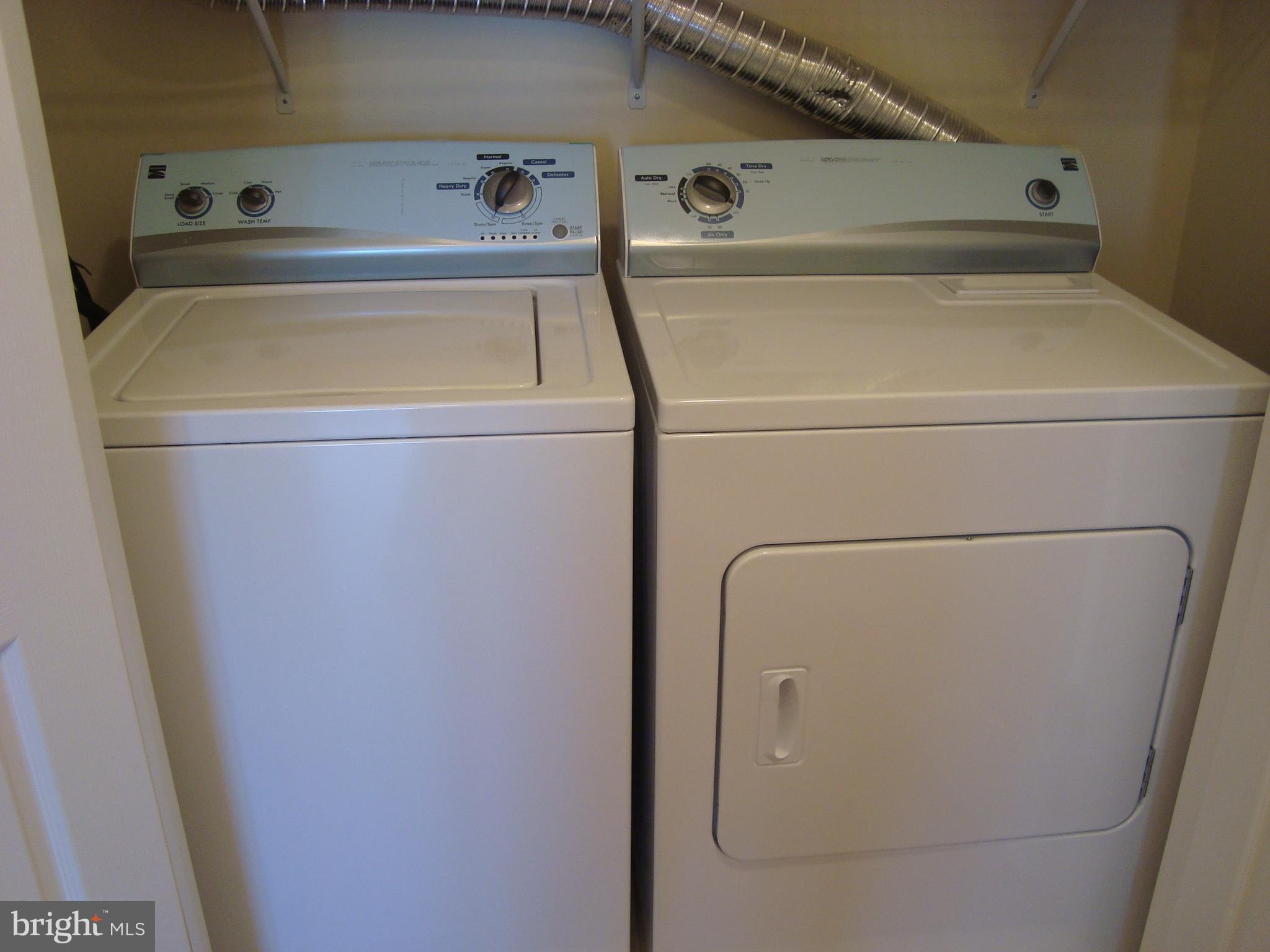 WOODVIEW VILLAGE WEST - Residential