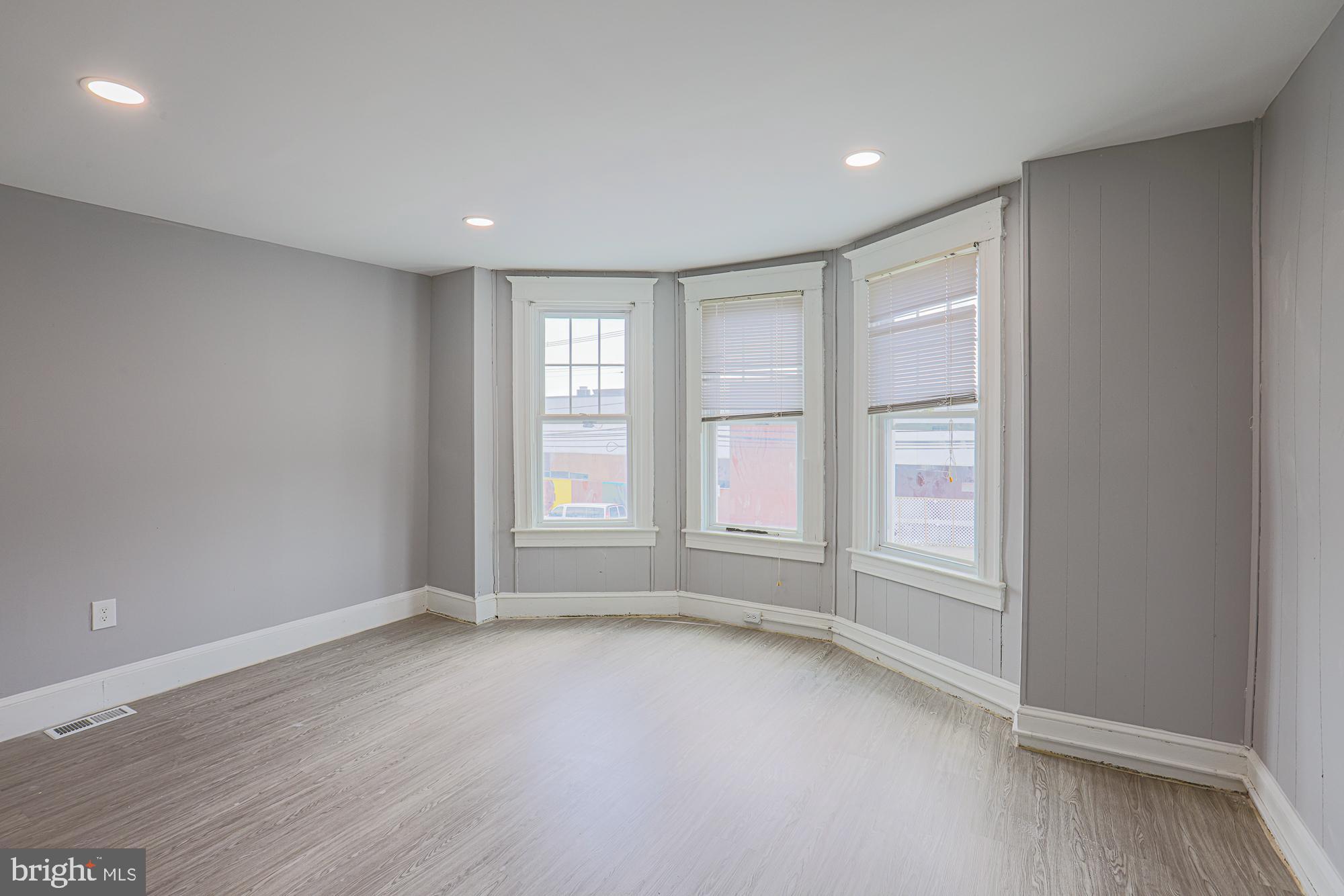 GOVANS - Residential